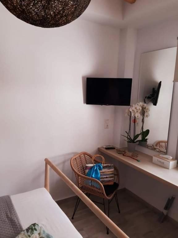 Naxos Ellis Apartments Naxos City Екстериор снимка